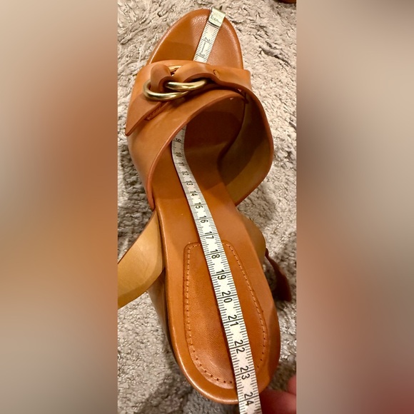 Chloe Kingsley Platform Buckle Sandals - Picture 5 of 5